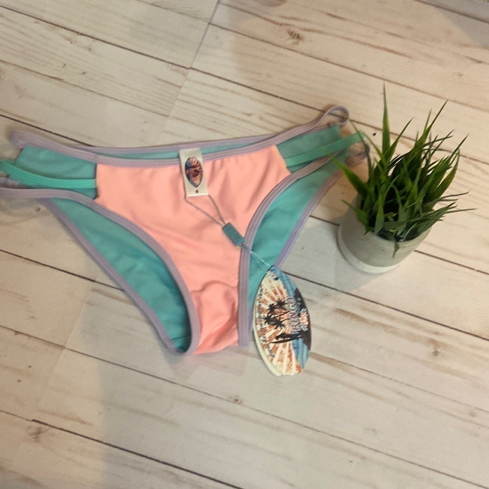 Bingo Surf Bikini Bottoms - Picture 1 of 8